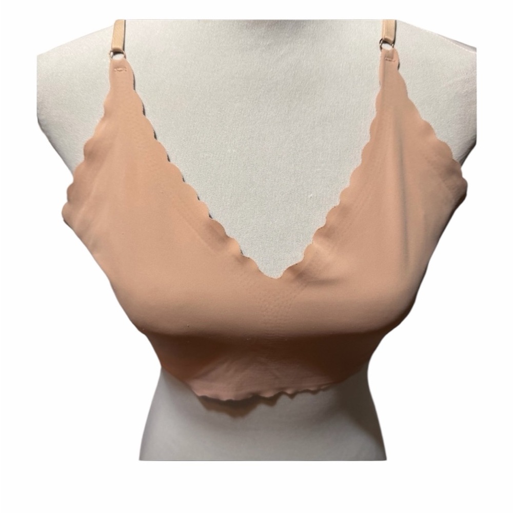 Seamless Scallop-Edge Bralette in Nude•XL
